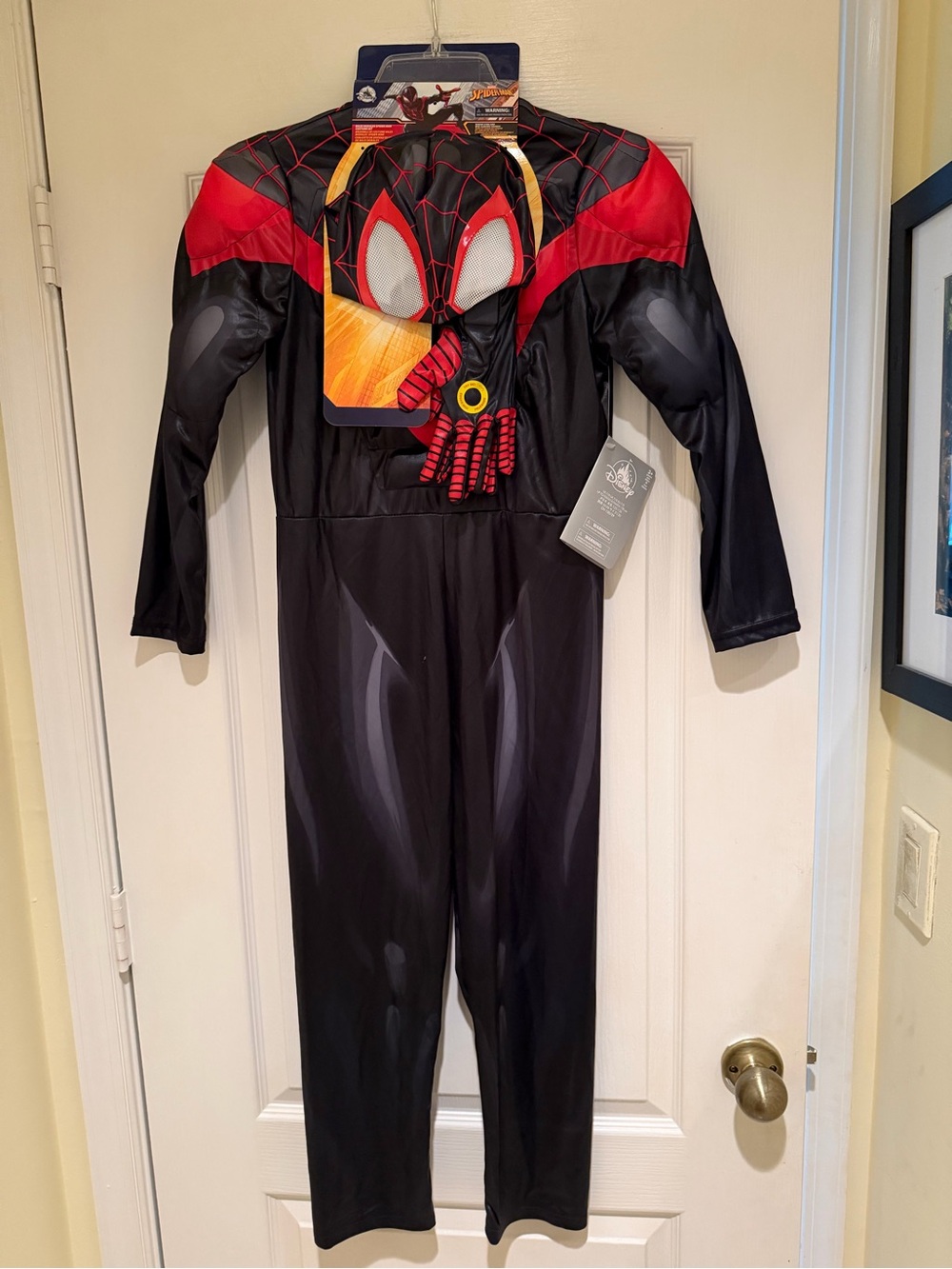 Disney Parks official Spider Man Costume - Youth 7/8 - New With Tags - Halloween